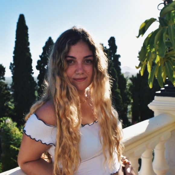 Meet your Posher, Natalia - Picture 7 of 7